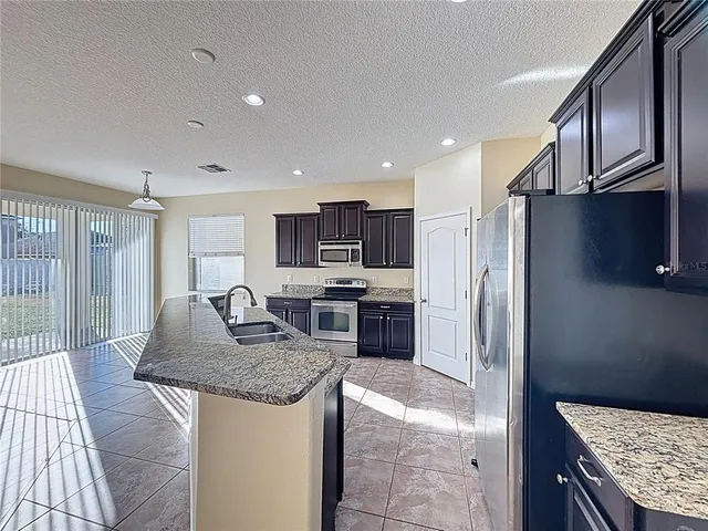 $444,900 | 10404 White Peacock Place, Riverview, FL 33578