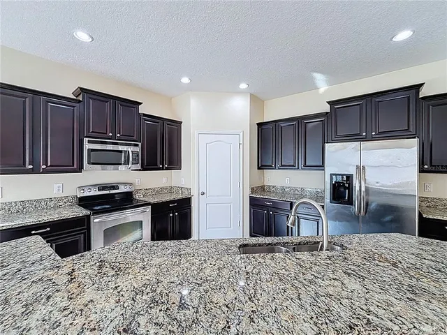 $444,900 | 10404 White Peacock Place, Riverview, FL 33578