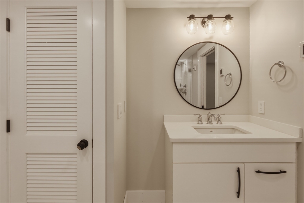 235 Brook Street, Unit 2 Plympton, MA 02367 - Photo 16 of 24