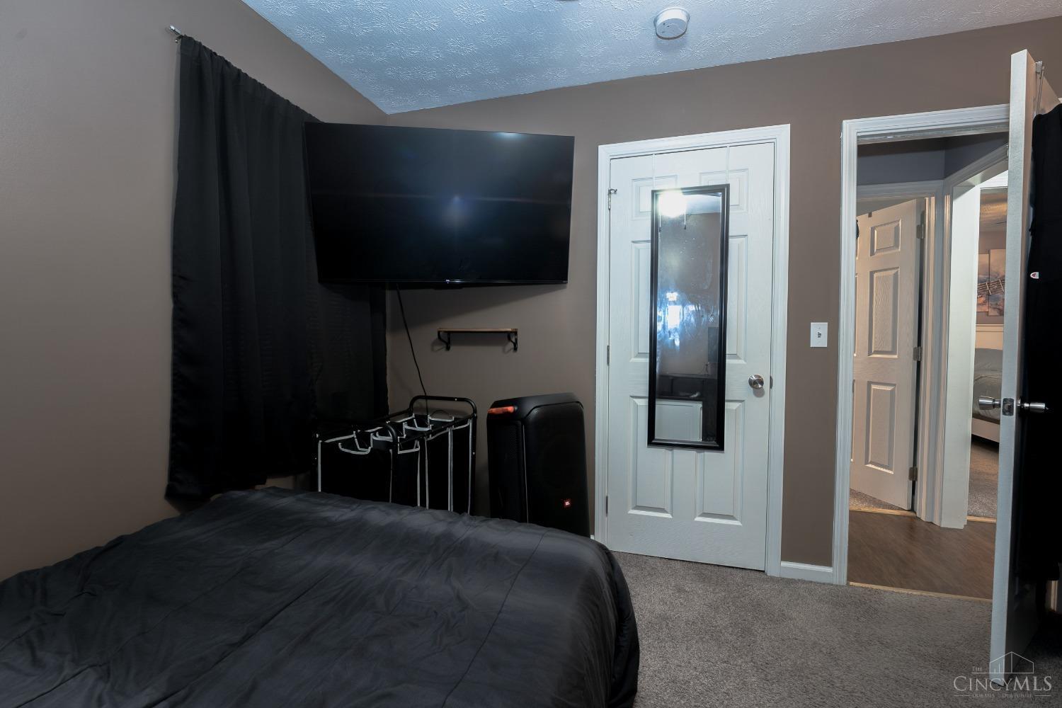 9727 Gratis Jacksonburg Road Somerville, OH 45064 - Photo 14 of 18 Gallery Image 14