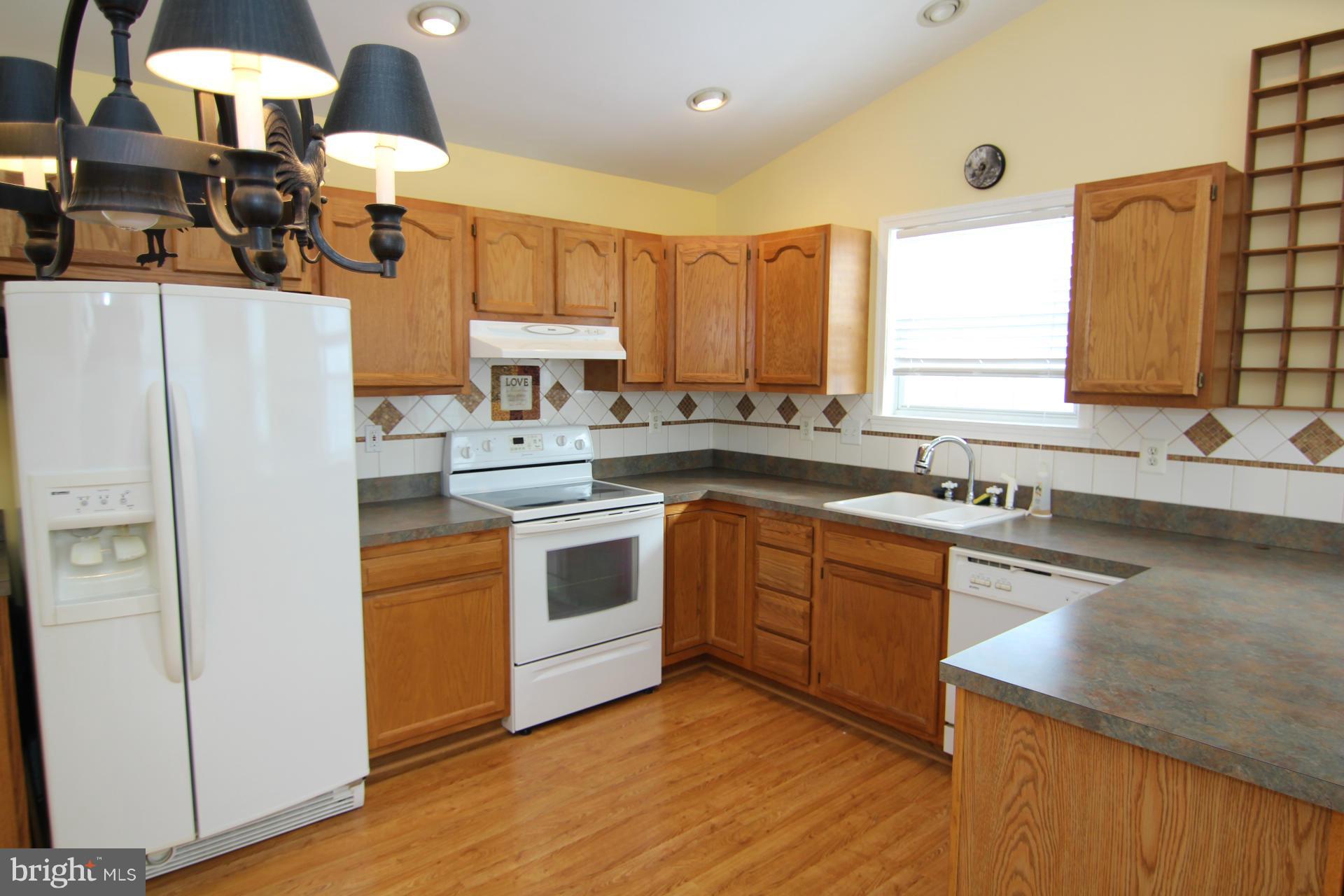 1514 Wright Road Shady Side, MD 20764 - Photo 9 of 24 Kitchen