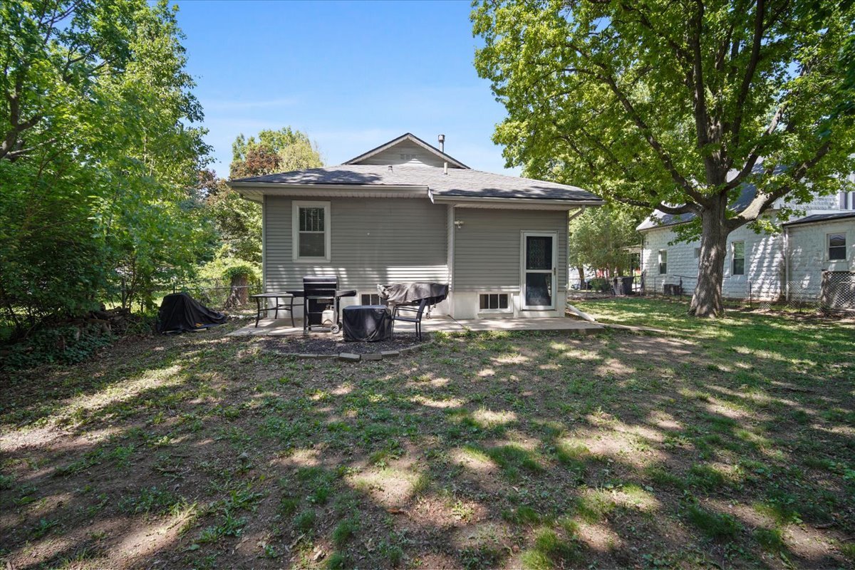 803 Osage Street Normal, IL 61761 - Photo 29 of 35