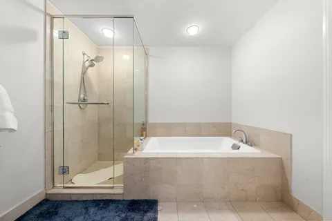 $3,350,000 | 1 Huntington Avenue, Unit 801, Boston, MA 02116