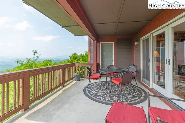 a view of a bunch of trees