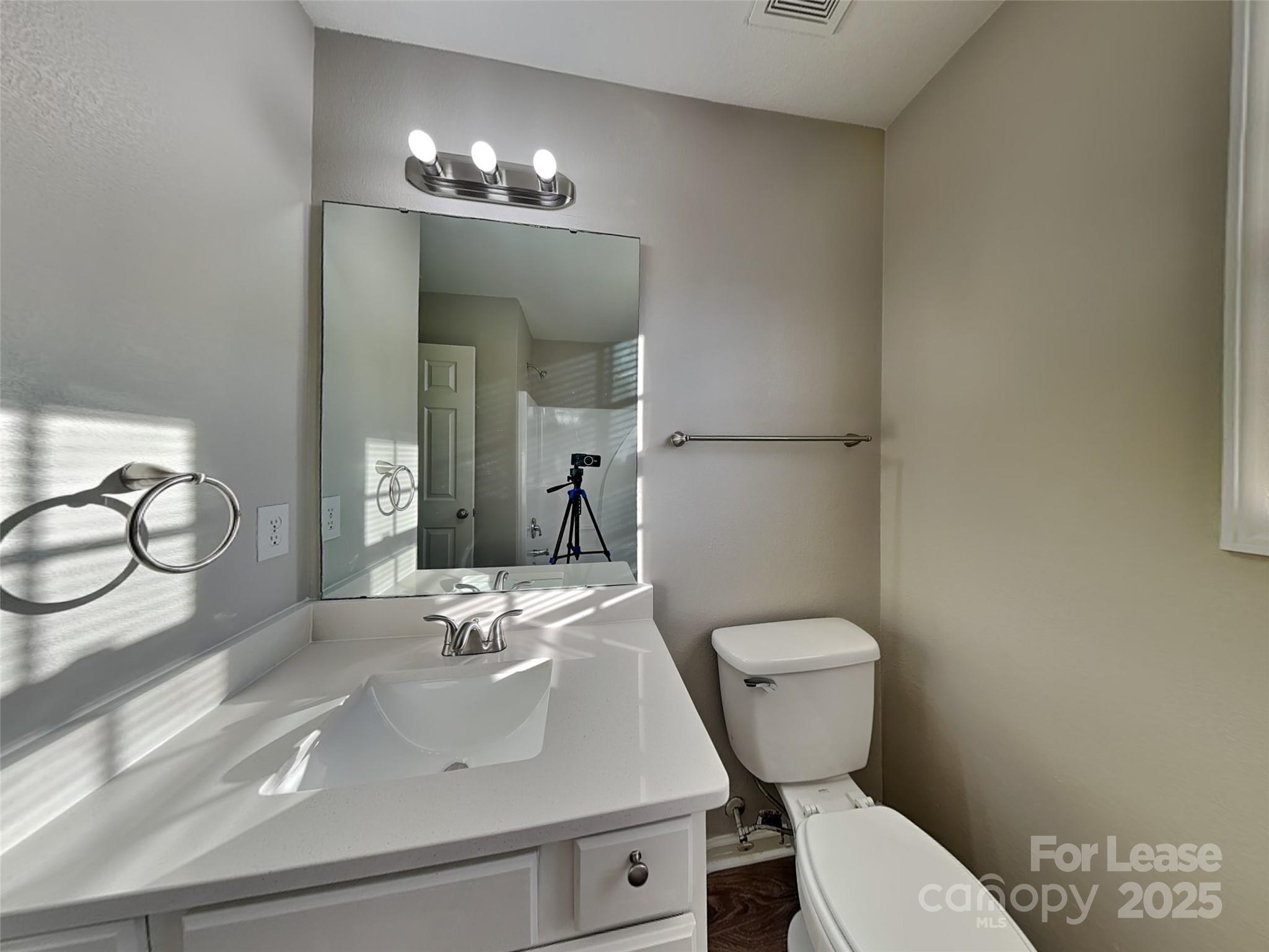 6014 Fiddleleaf Court Charlotte, NC 28215 - Photo 11 of 15