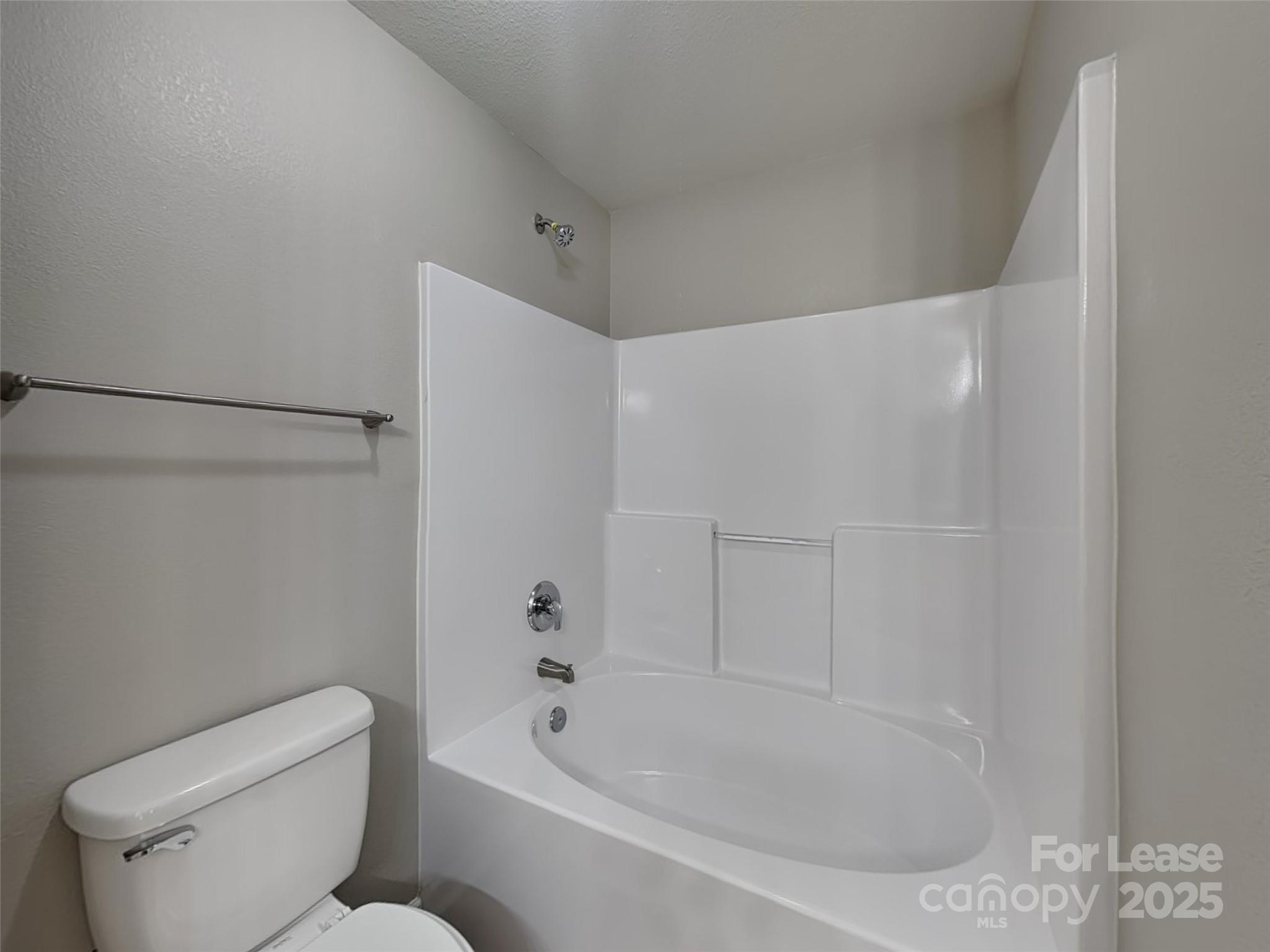 6014 Fiddleleaf Court Charlotte, NC 28215 - Photo 8 of 15