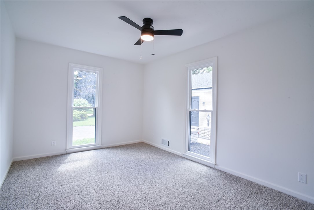 88 Stuyvesant Road Pittsford, NY 14534 - Photo 27 of 44
