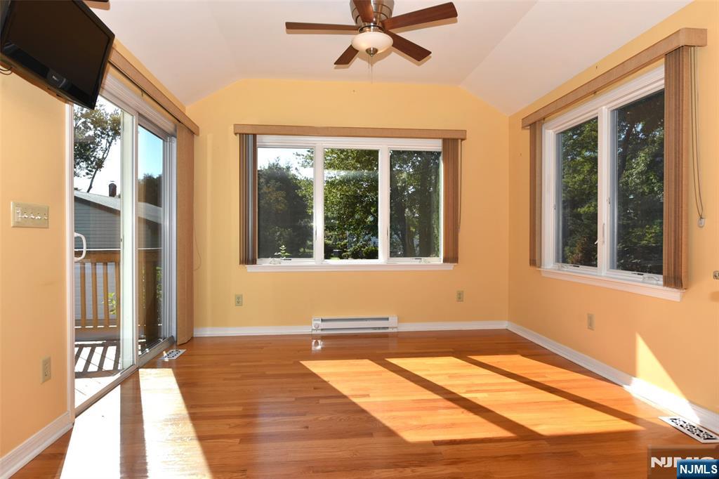 39-02 Jasper Road Fair Lawn, NJ 07410 - Photo 11 of 37 Gallery Image 11