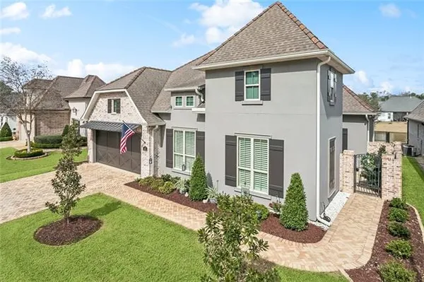 $725,000 | 898 South Corniche Du Lac, Covington, LA 70433