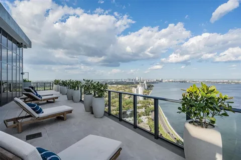 $2,325,000 | 3015 South Ysabella Avenue, Unit 2003, Tampa, FL 33629