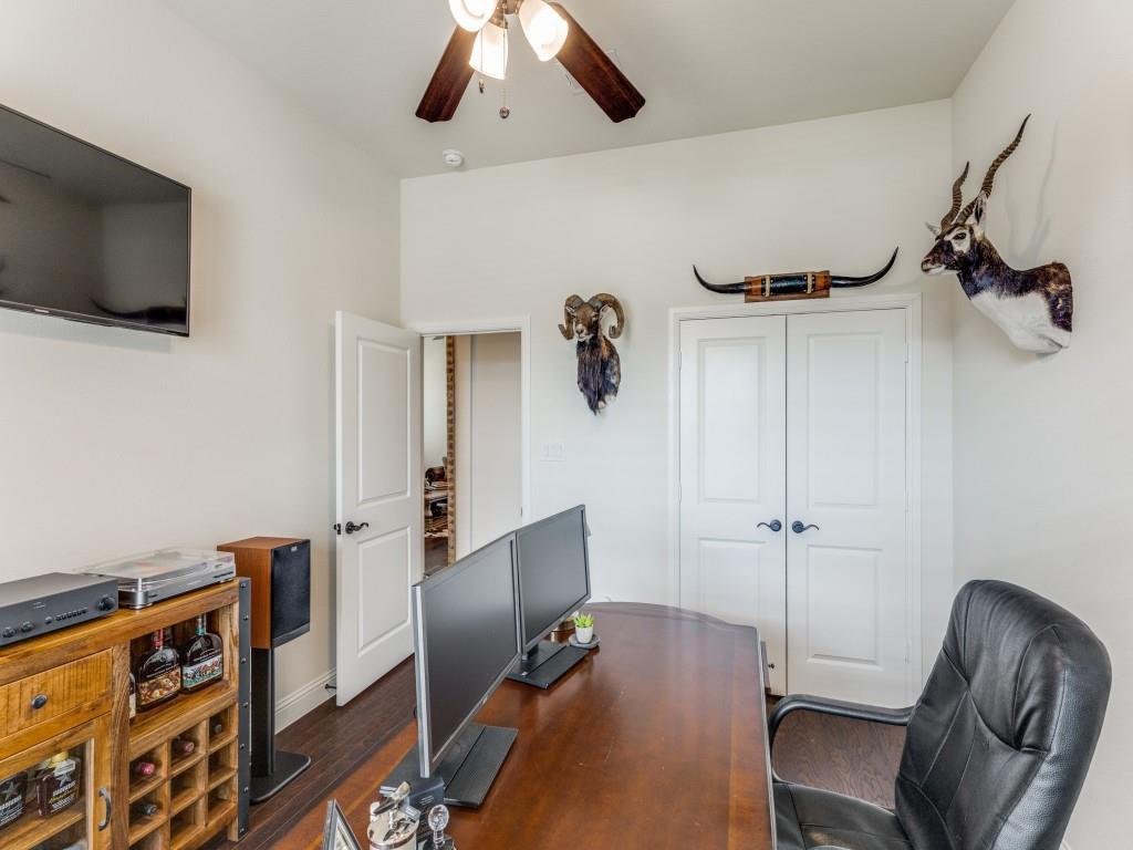 632 Point Vista Drive Aledo, TX 76008 - Photo 25 of 37 This Angle Shows the Large Closet