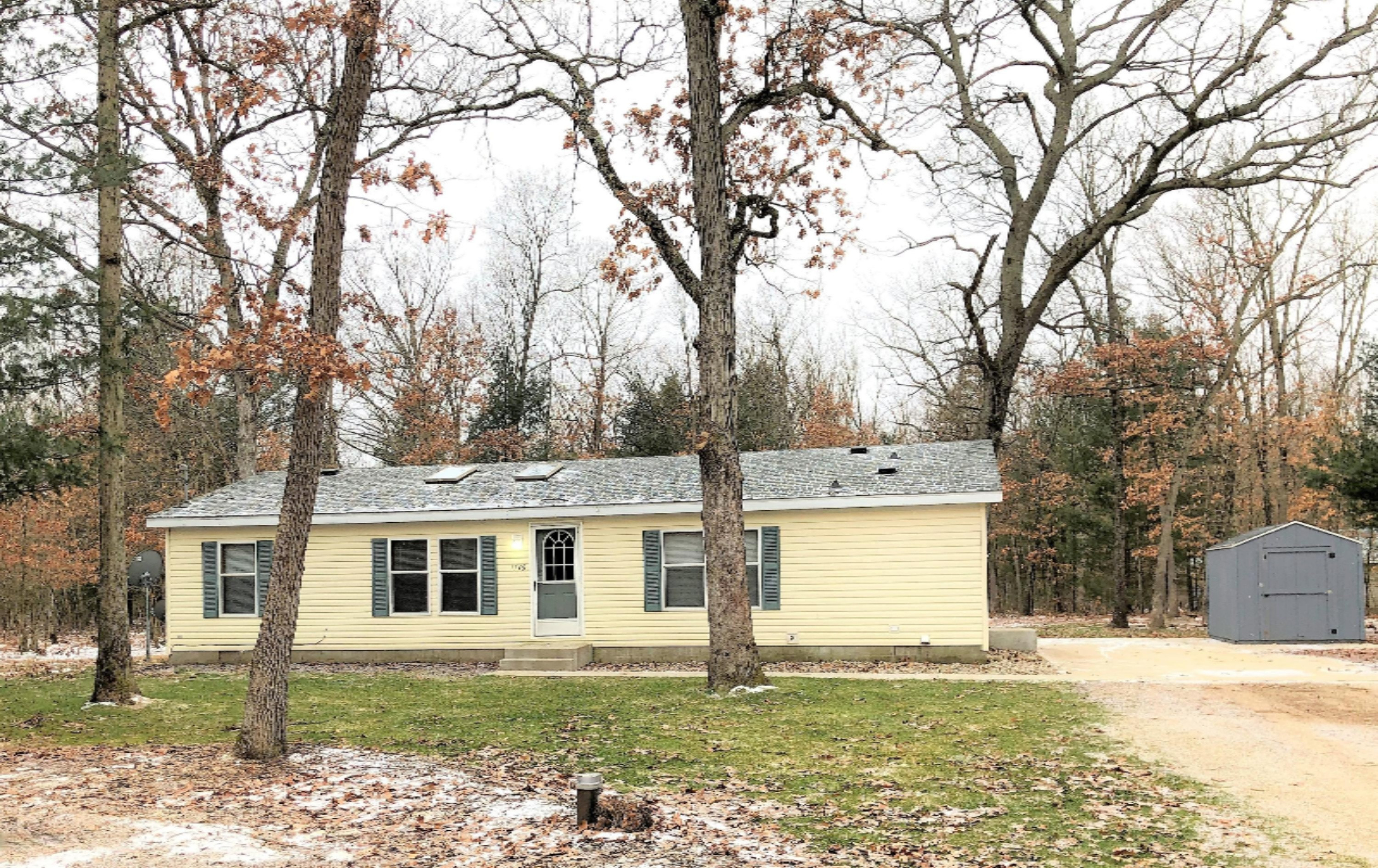 1746 Allen Road Allegan, MI 49010 - Photo 19 of 20 IMG_1915