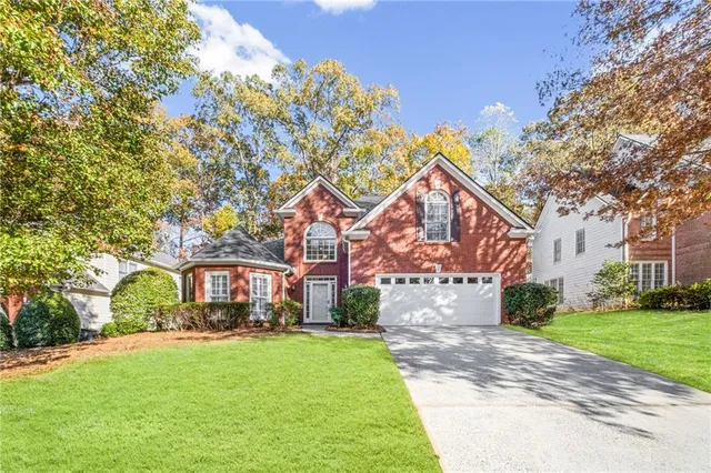 front view of house with a yard