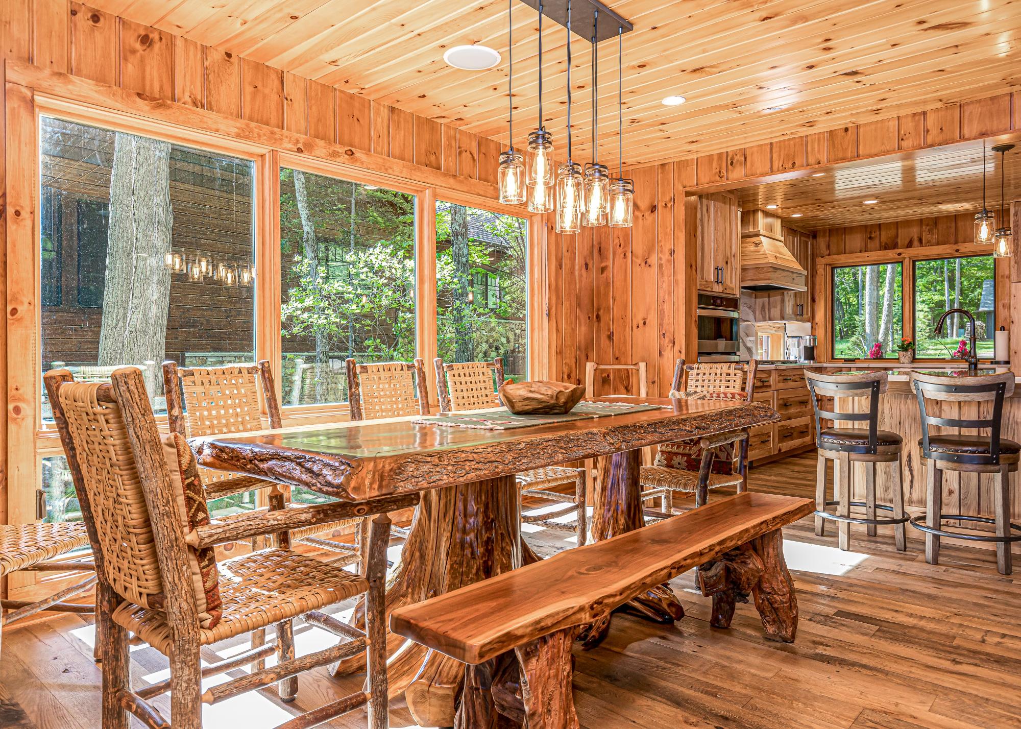 8247 Bassett Road Minocqua, WI 54548 - Photo 9 of 39 Gallery Image 9