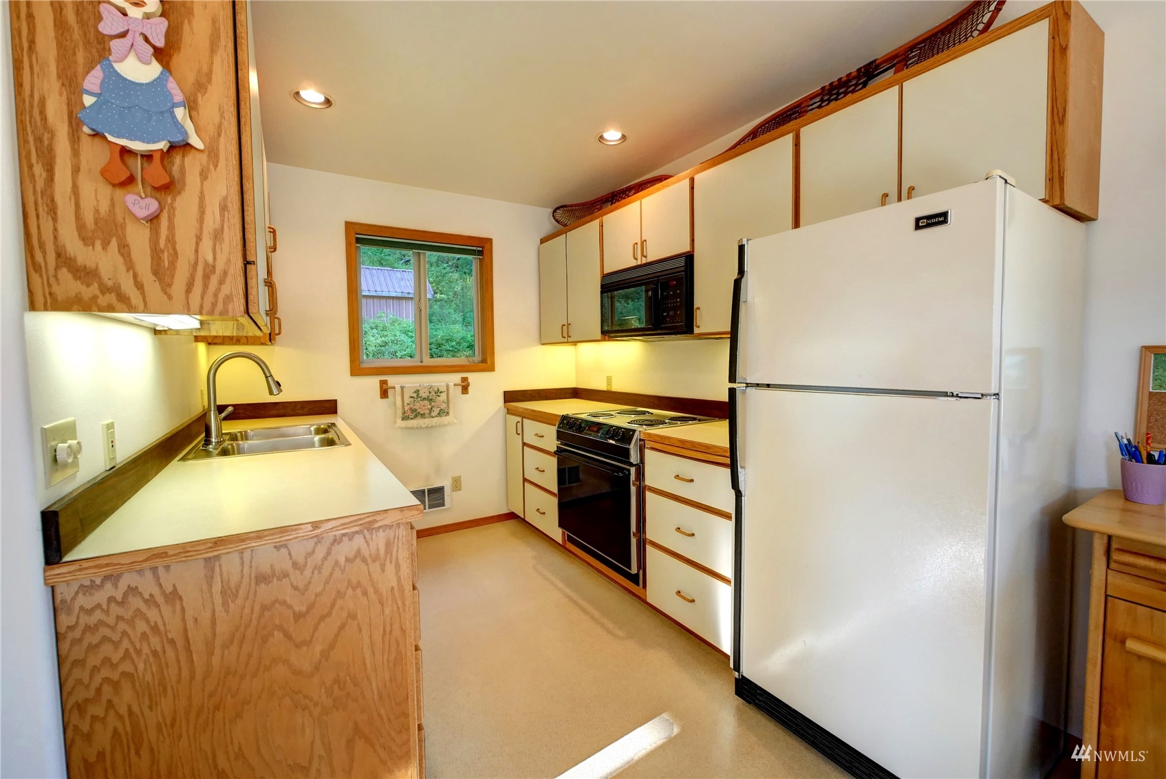 127 Poorman Creek Road Twisp, WA 98856 - Photo 27 of 37 Gallery Image 27
