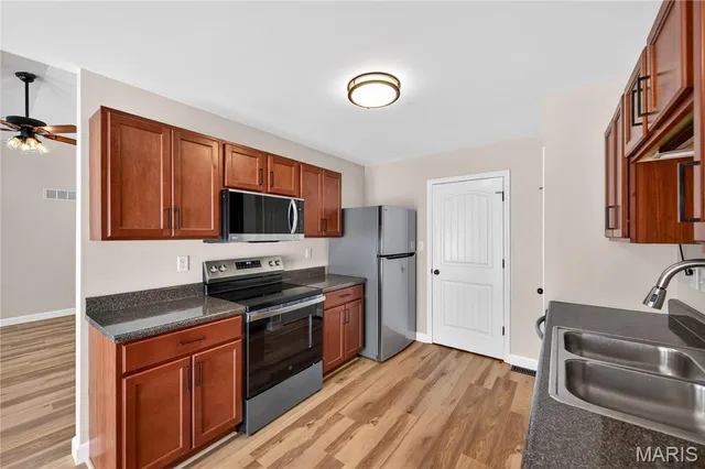 $275,000 | 31 Ivybrook Court, Wentzville, MO 63385