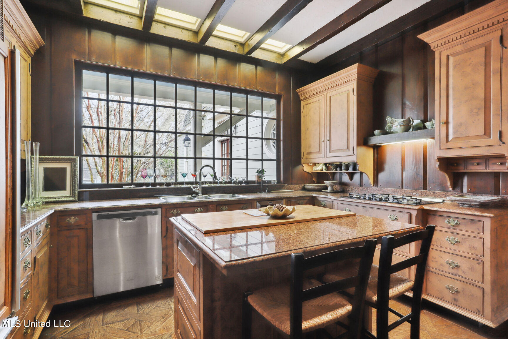 1830 St Mary Street Jackson, MS 39202 - Photo 7 of 29 .