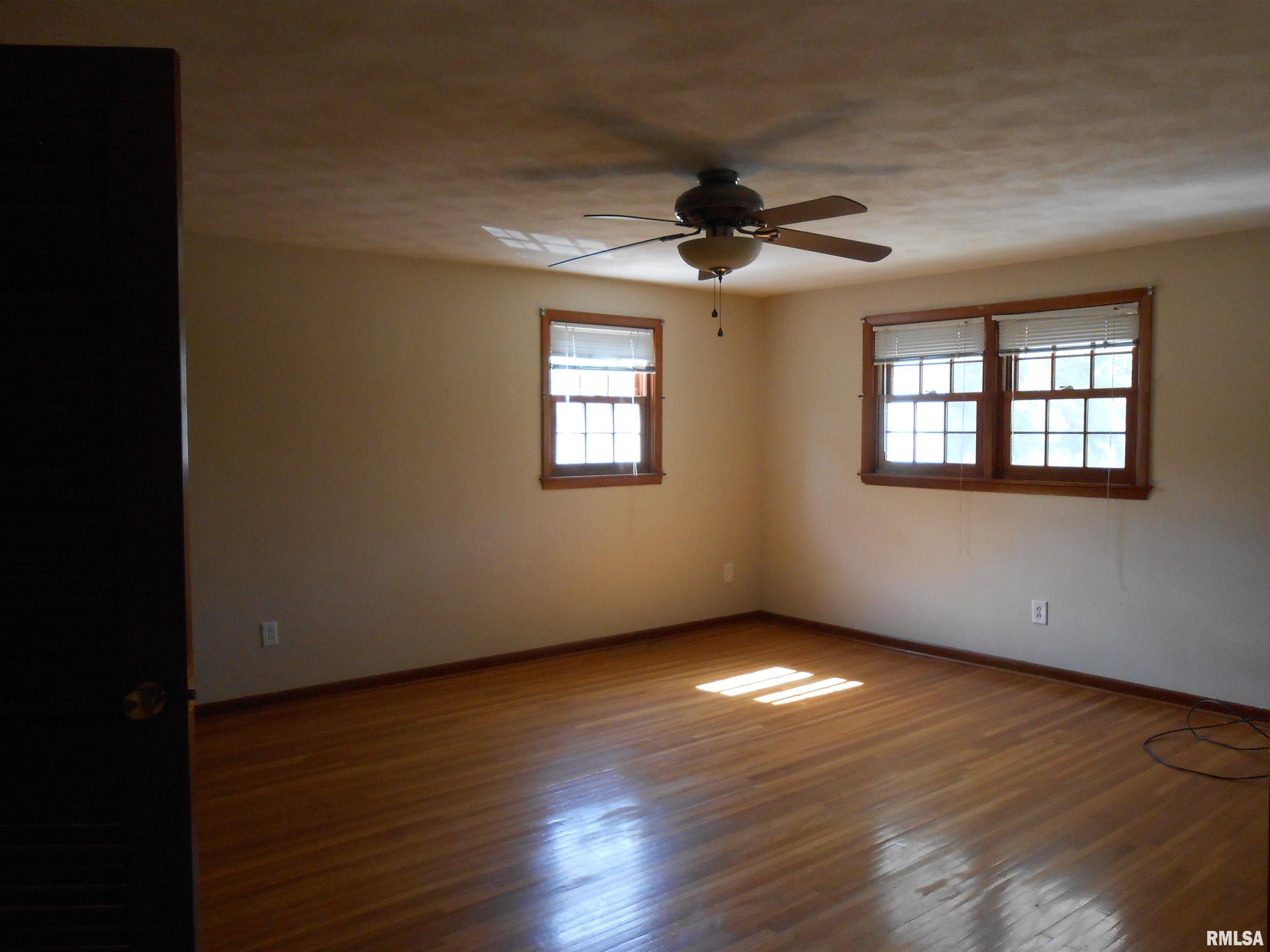 2015 Lincoln Road Bettendorf, IA 52722 - Photo 16 of 26