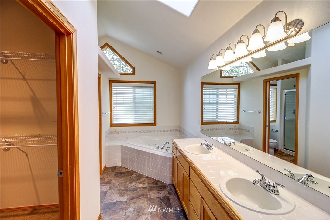 1120 185th Place Southeast Bothell, WA 98012 - Photo 20 of 25