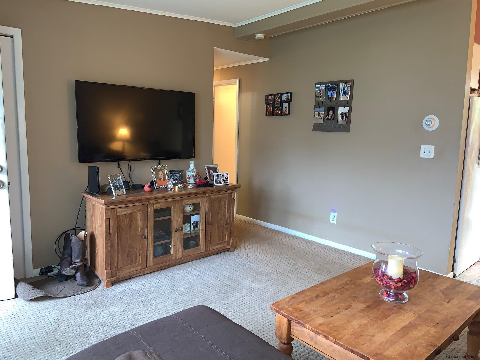 504 Chadwick Road Schenectady, NY 12304 - Photo 13 of 28 Photo 25