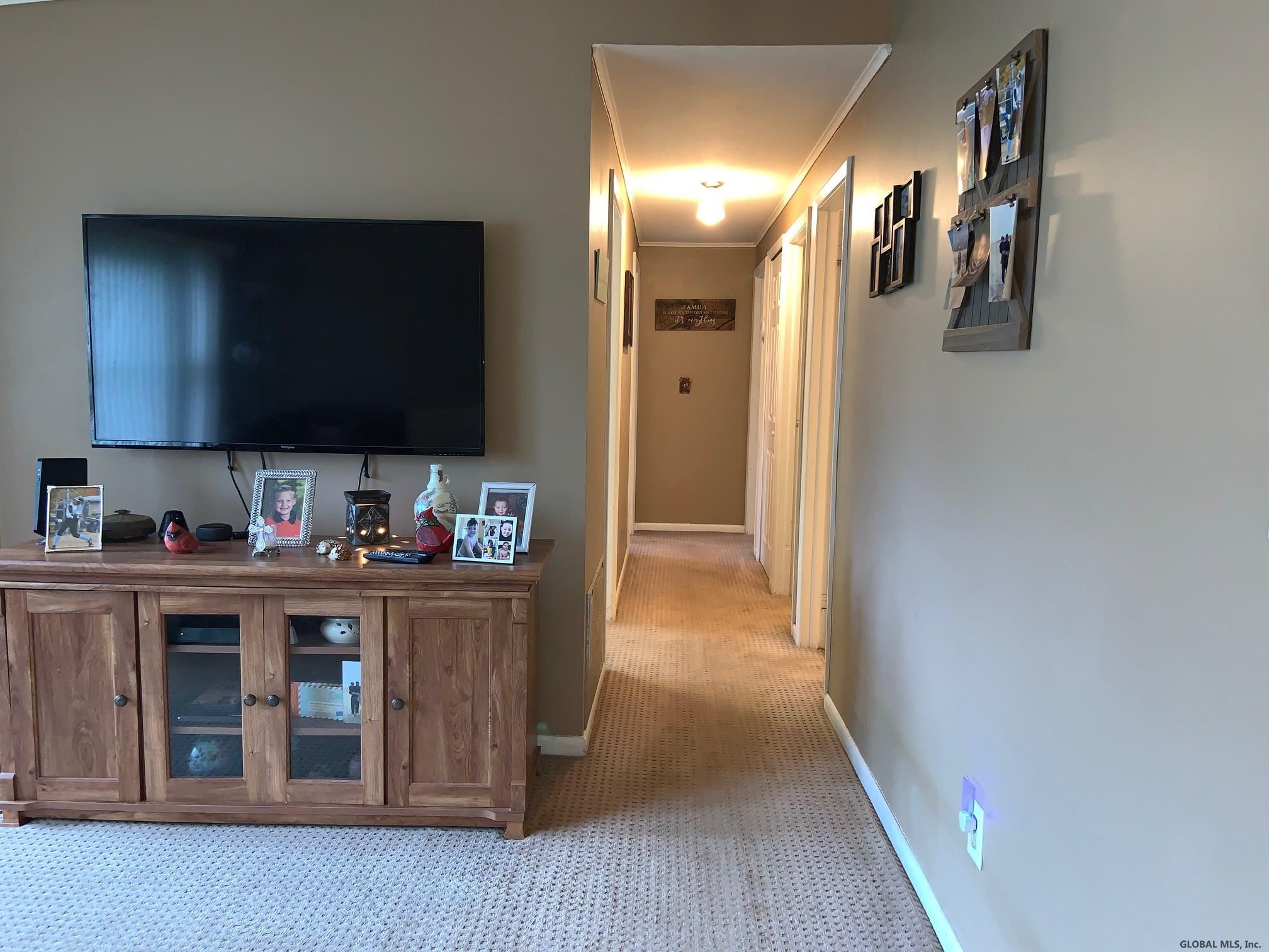 504 Chadwick Road Schenectady, NY 12304 - Photo 14 of 28 Photo 26