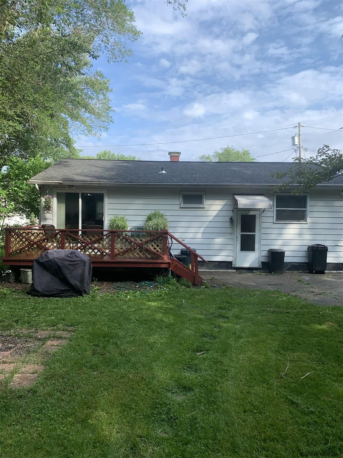 504 Chadwick Road Schenectady, NY 12304 - Photo 4 of 28 Photo 7