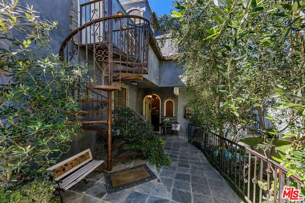 $26,000 | 2851 Seabreeze Drive, Malibu, CA 90265