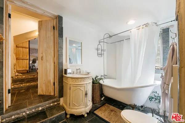 $26,000 | 2851 Seabreeze Drive, Malibu, CA 90265