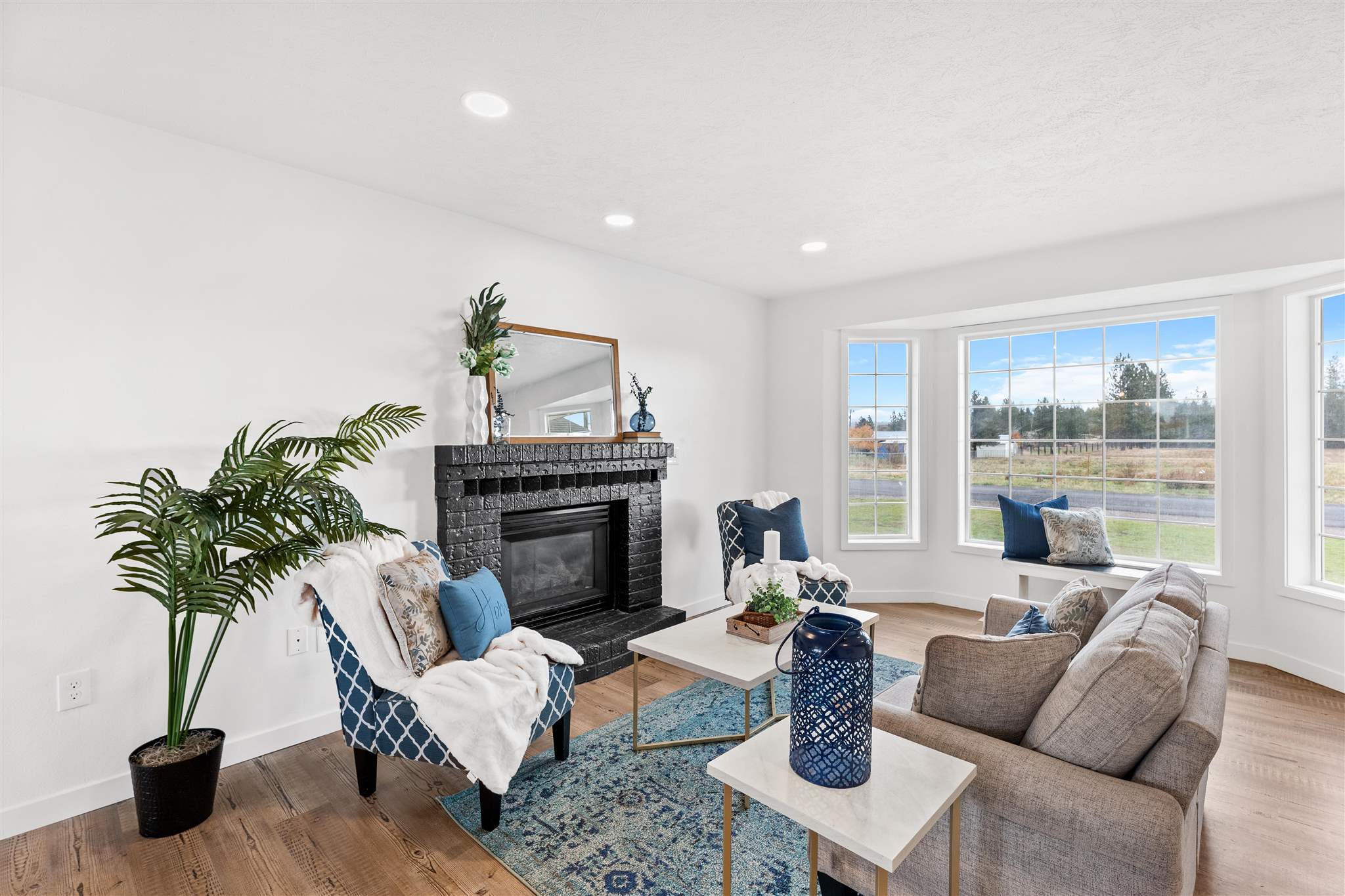 13023 North Yale Road Mead, WA 99021 - Photo 4 of 18 Gallery Image 4