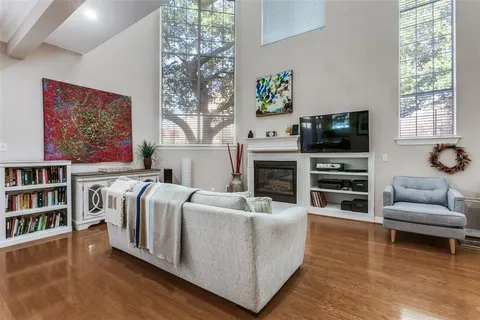 $398,000 | 14587 Berklee Drive, Addison, TX 75001