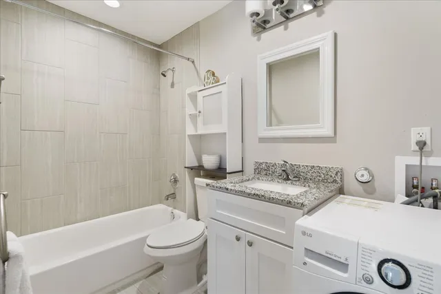 $280,000 | 935 La Posada Drive, Unit 158, Austin, TX 78752