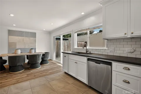 $1,425,000 | 2428 Vista Hogar, Newport Beach, CA 92660