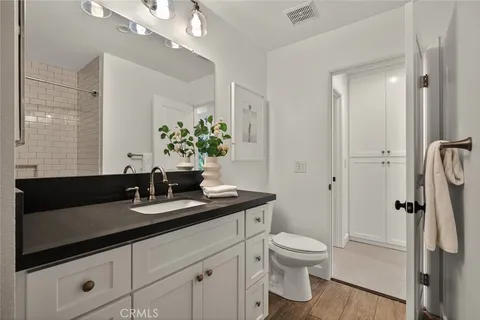 $1,425,000 | 2428 Vista Hogar, Newport Beach, CA 92660