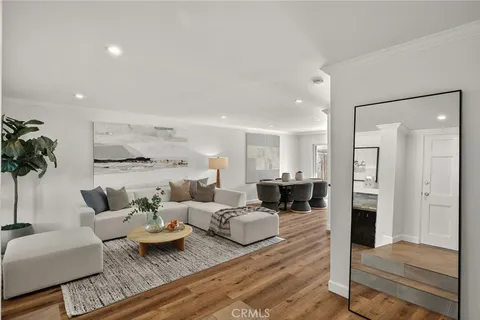 $1,425,000 | 2428 Vista Hogar, Newport Beach, CA 92660