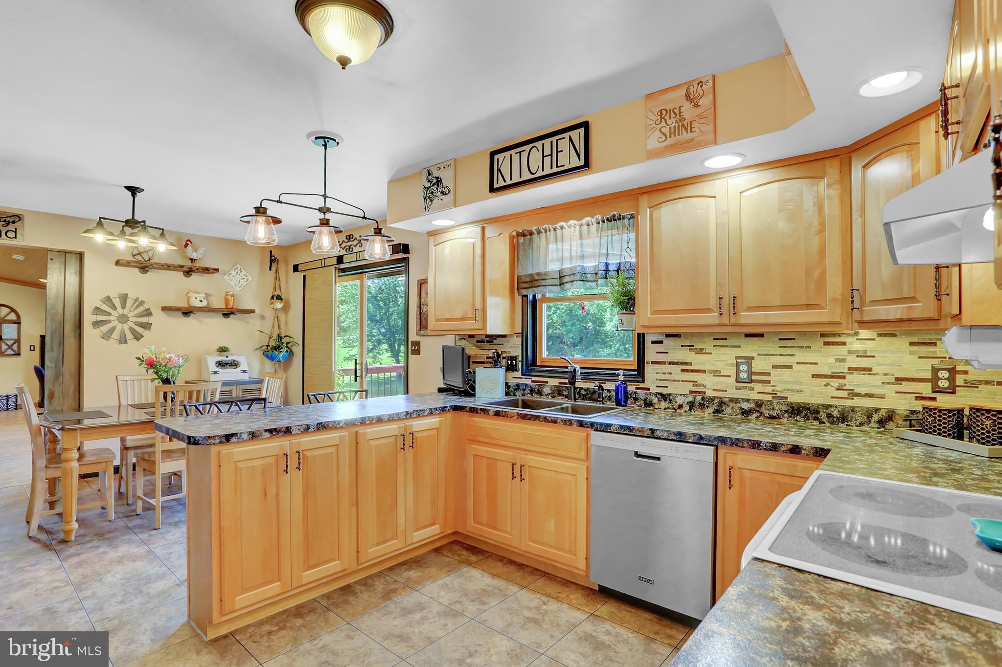 975 Powells Valley Road Halifax, PA 17032 - Photo 13 of 51