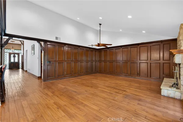 $2,100,000 | 9516 Capistrano Avenue, Chatsworth, CA 91311