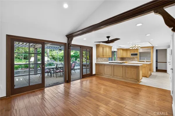 $2,100,000 | 9516 Capistrano Avenue, Chatsworth, CA 91311