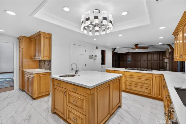 $2,100,000 | 9516 Capistrano Avenue, Chatsworth, CA 91311