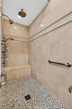 $2,100,000 | 9516 Capistrano Avenue, Chatsworth, CA 91311