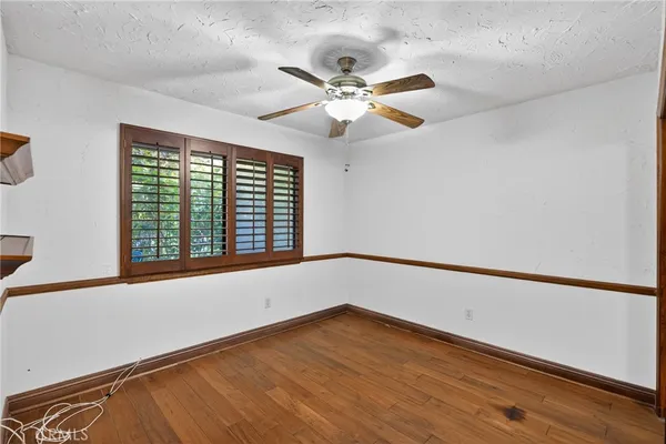 $2,100,000 | 9516 Capistrano Avenue, Chatsworth, CA 91311