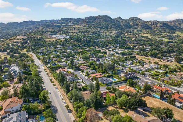 $2,100,000 | 9516 Capistrano Avenue, Chatsworth, CA 91311