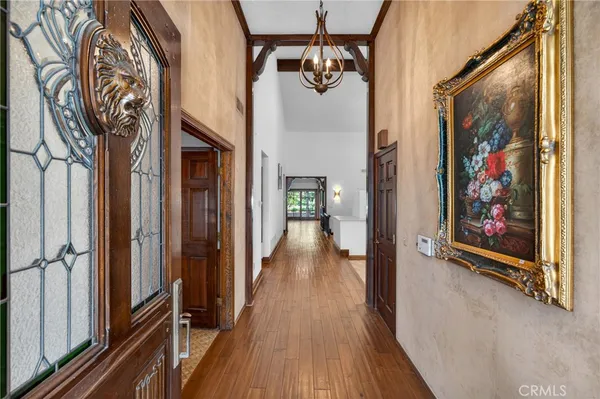 $2,100,000 | 9516 Capistrano Avenue, Chatsworth, CA 91311