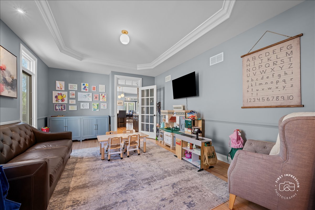 N491 Peter Road Winfield, IL 60190 - Photo 15 of 41 Gallery Image 15