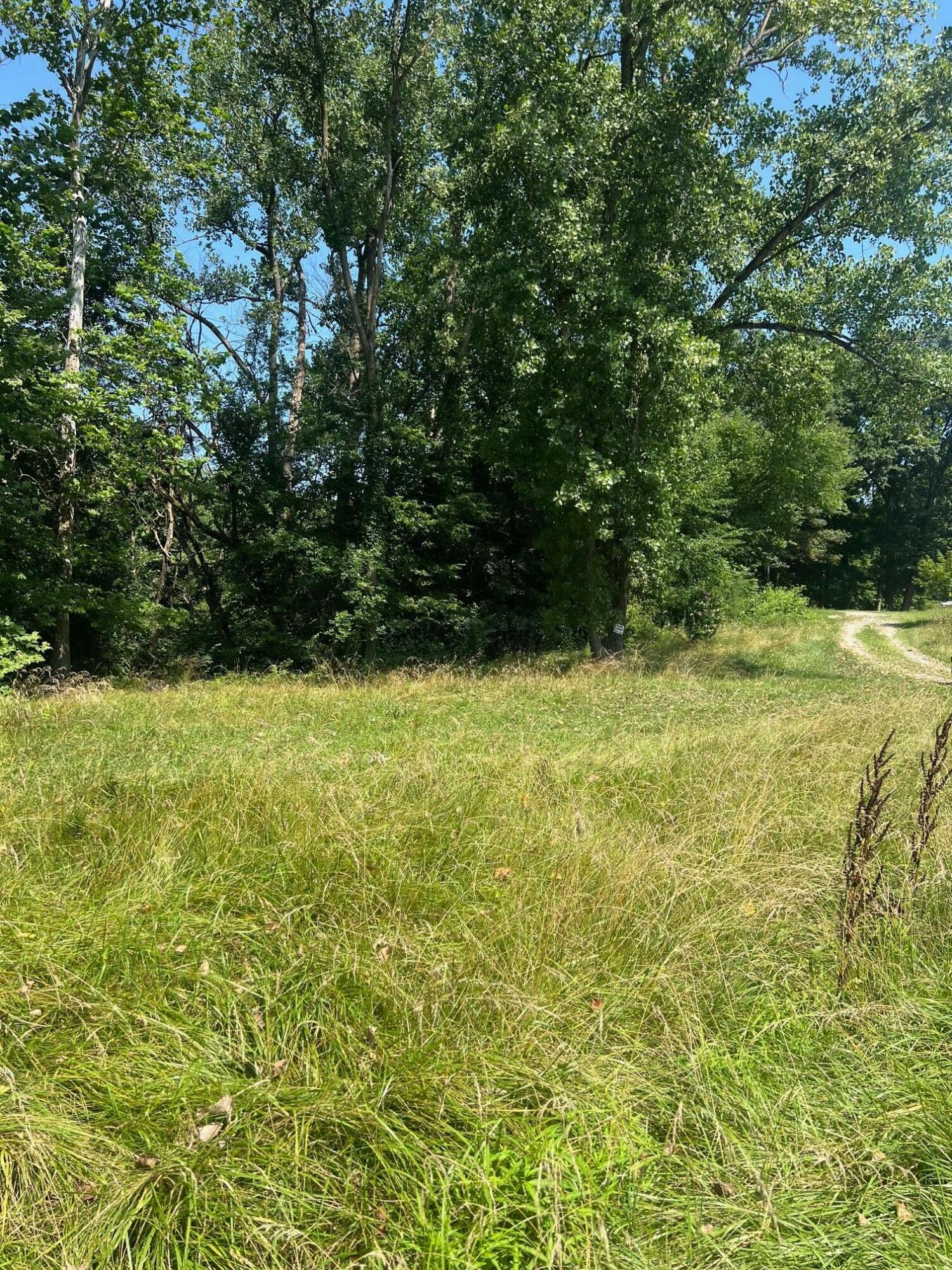 915 Newark Road Utica, OH 43080 - Photo 2 of 4 IMG_5291