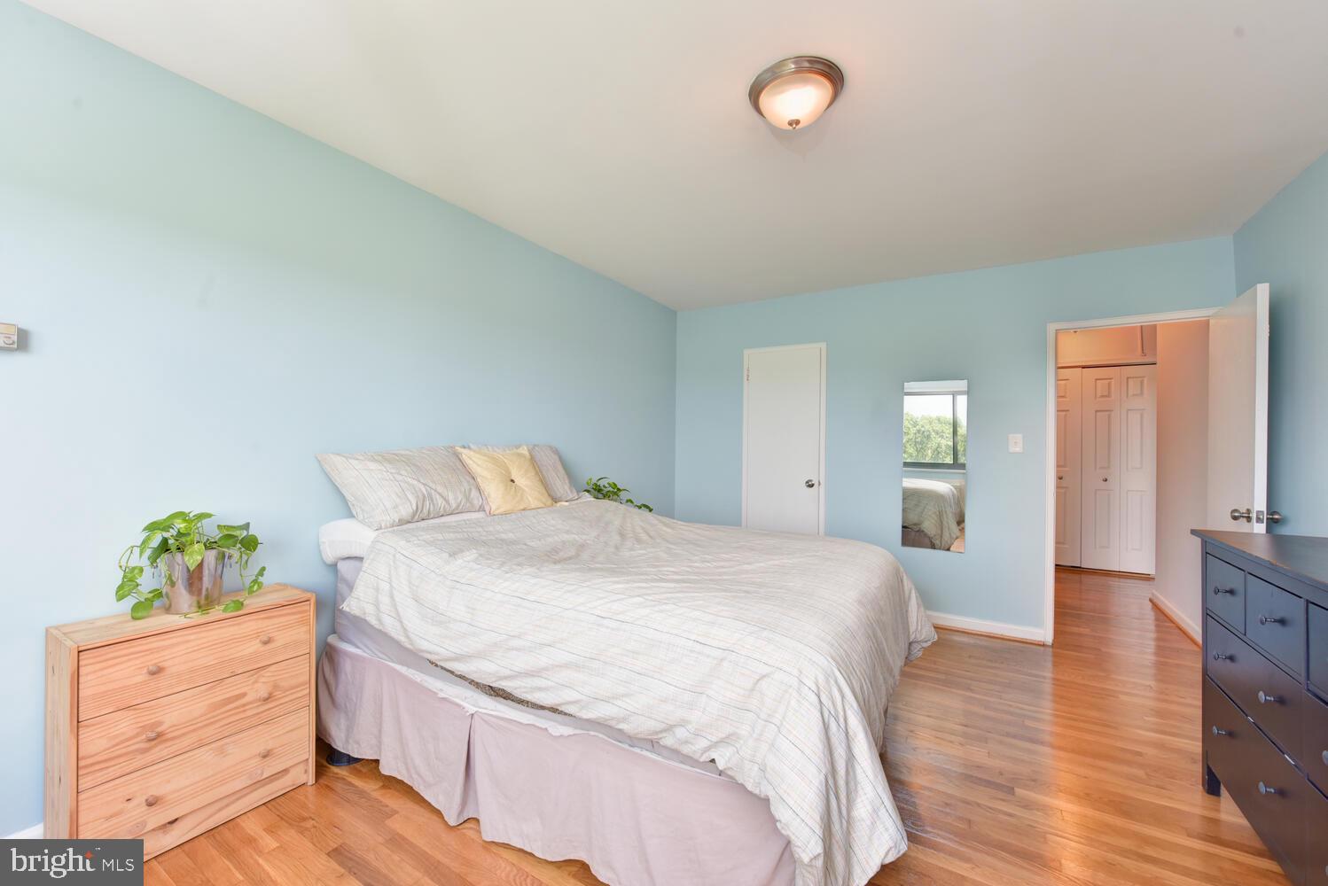 1200 South Arlington Ridge Road, Unit 702 Arlington, VA 22202 - Photo 12 of 51 Bedroom