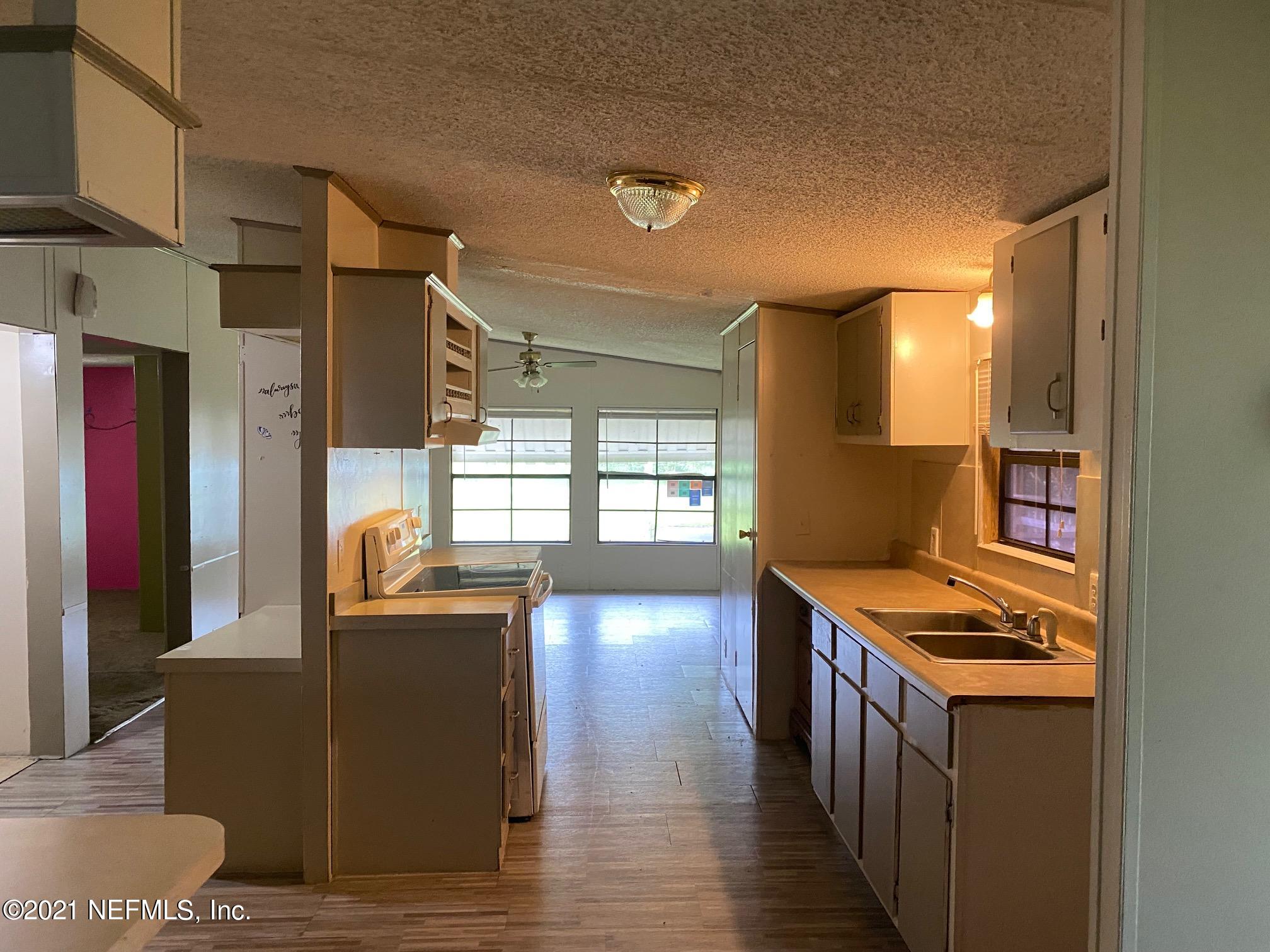 389 Bird Road Jacksonville, FL 32218 - Photo 7 of 18 IMG_1938