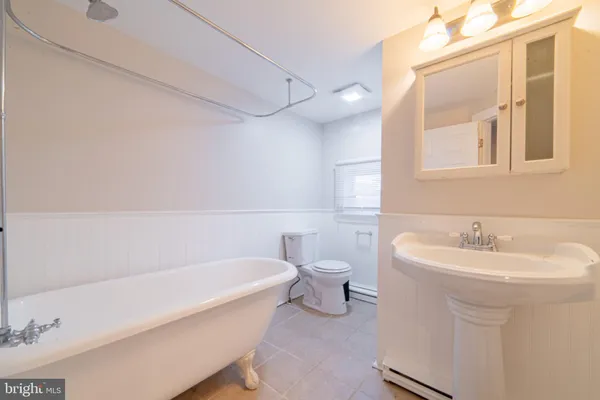 $2,500 | 319 Maurice Street, Millville, NJ 08332