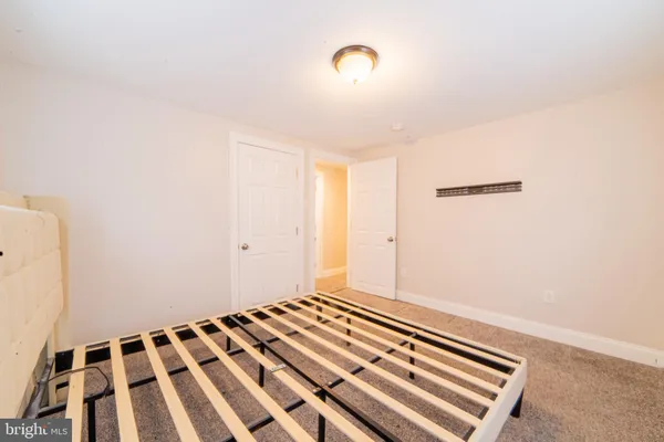 $2,500 | 319 Maurice Street, Millville, NJ 08332