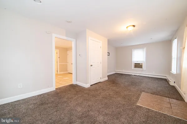 $2,500 | 319 Maurice Street, Millville, NJ 08332