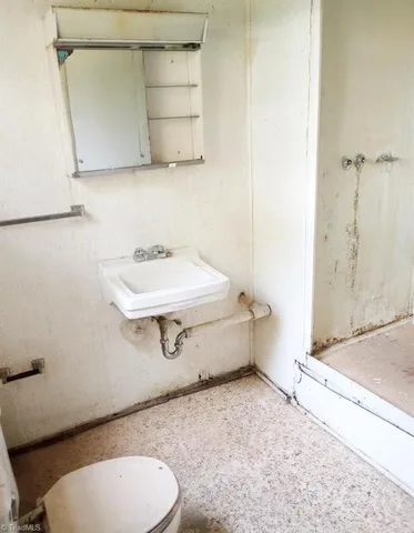 $245,000 | 626 Willowbrook Lane, Winston-Salem, NC 27104